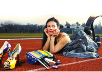 Giusy Versace in scena al teatro Duse di Bologna con il suo spettacolo