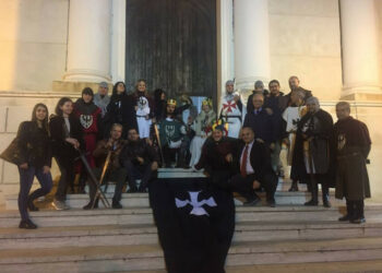 Grande successo per il “Vino e Novello Sotto il Castello” nel borgo antico di Cirò