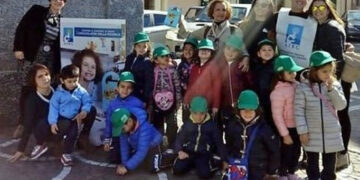 L’Airc in piazza Diaz a Cirò Marina con gli Scaut insieme ad altre 900 piazze in tutta Italia