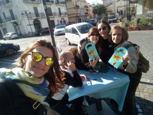 L’Airc in piazza Diaz a Cirò Marina con gli Scaut insieme ad altre 900 piazze in tutta Italia (2)