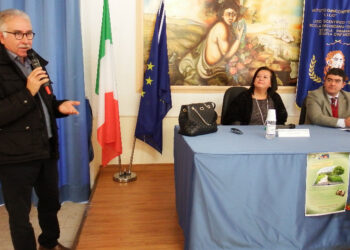 “L’illegalità ambientale danno per la Società Civile” al Liceo Scientifico di Cirò