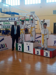 Pioggia di medaglie per il Team di TaeKwonDo del M° Martino al Campionato Interregionale di ‘Forme’ (2)