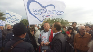 Svolta il 31 ottobre la Manifestazione per l'apertura Aereoporto Crotone, ancora risulta abbandonato7