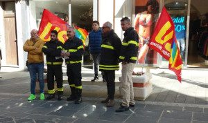 Vigili del Fuoco precari in lotta anche a Vibo Valentia