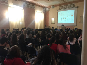 “Arte perchè” ed “Arte per chi” nell’Aula Magna del Liceo Classico Pitagora di Crotone (1)
