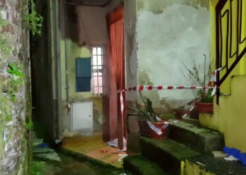 Cinquantenne trovato morto in casa pieno di lividi ed escorazioni, indagano i Carabinieri