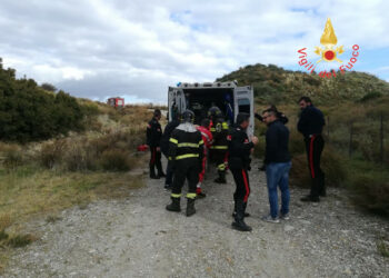 Giovane cade in un burrone, salvato dai Vigili del Fuoco