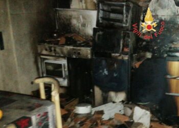 In fiamme un abitazione nella notte a Caraffa di Catanzaro