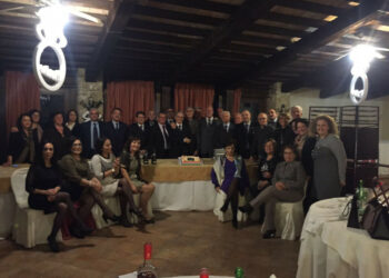 L’Ancri Crotone insieme alle Autorità civili e militari, hanno annunciato con gioia l’arrivo del Natale