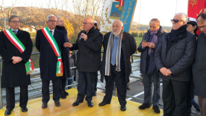 Oliverio ha inaugurato la “strada delle industrie” che collega l’area industriale di Rende e Montalto (3)