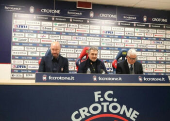 Zenga: Sono qui per portare entusiasmo, il Crotone è una famiglia