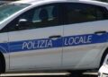 Controlli della Polizia per il commercio abusivo ambulante, multe e sequestri