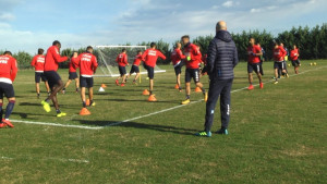 rifinitura-sotto-lo-sguardo-attento-di-zenga