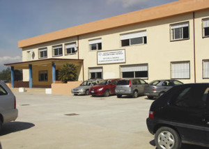 Corigliano, Scuole elementari di Cantinella, la denuncia di un genitore