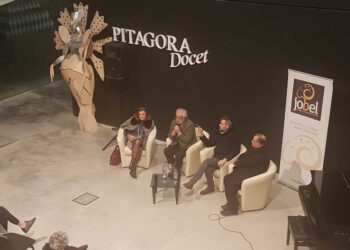 Crotone, Pitagora: ispiratore della concezione moderna di società