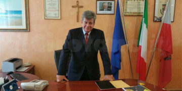 Oggi al Comune di Cirò Marina si è insediato il Commissario Prefettizio Giuseppe Gualtieri