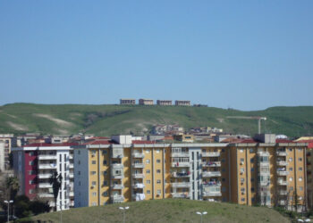 La Procura di Crotone sequestra un ecomostro, bloccando il pericolo di una futura speculazione edilizia