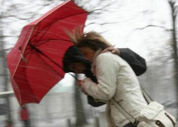 La provincia di Crotone colpita da forti raffiche di vento e una tromba d’aria