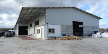 Sequestrato capannone di notevoli dimensioni abusivo a Strongoli