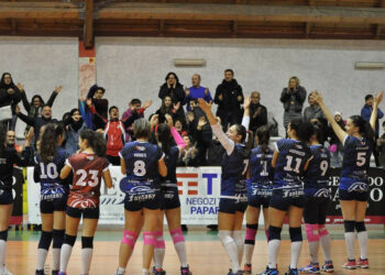 Ultima giornata di campionato giocata in casa dalla Pallavolo Crotone che perde 3 a2