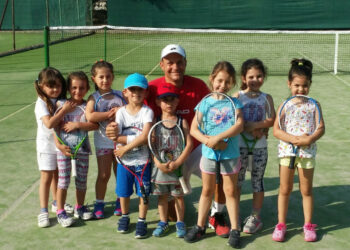 Al Tennis Club Cirò Marina dalle attività con i bambini e adulti si avvia alla nuova stagione agonistica