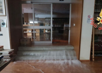 Causa la rottura di una tubazione, allagato il Liceo Classico “Galluppi” di Catanzaro