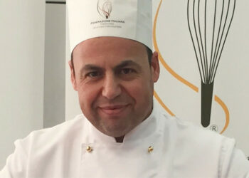 Roberto Sasso rappresenterà la Calabria ai Campionati Italiani di Pasticceria e Cake Design