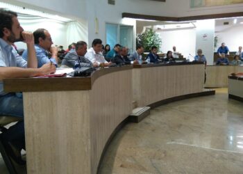 Crotone, la maggioranza continua ad assottigliarsi, il Consigliere Roberto Marullo (Crotone in Rete) passa con FI