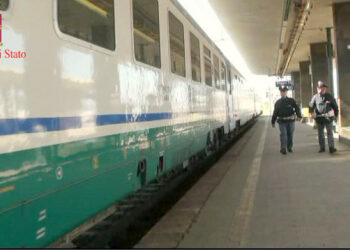 “Fuitina” dalla Svizzera a Villa San Giovanni, ritrovati due minorenni dalla Polfer sul treno