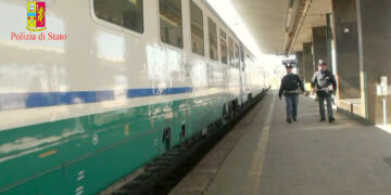 “Fuitina” dalla Svizzera a Villa San Giovanni, ritrovati due minorenni dalla Polfer sul treno