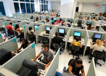 Tutti con i lavoratori del Call Center dell’Abramo customer care