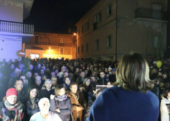 Cariati, numerosissimi al comizio di avvio campagna elettorale