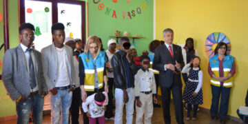 Festa di Pasqua al “Cara” di Isola Capo Rizzuto: una giornata di allegria, fratellanza e solidarietà