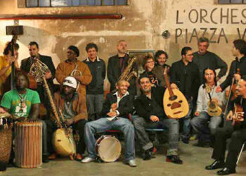 L’Orchestra di Piazza Vittorio con lo spettacolo “Credo” al Teatro Apollo giovedì 29 marzo