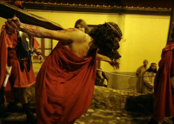 La “Passione Vivente” di Strongoli con i suoi 20 anni di storia ha coinvolto un intero paese