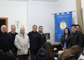 L’Interact Club Cirò Marina “Apollo Aleo” dona una Stufa a pellet all’Oratorio della Chiesa di Torre Melissa