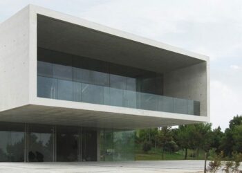 Il 12 marzo l’esposizione delle opere del Museo Arte Contemporanea Krotone