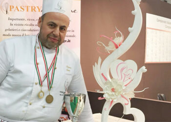 Roberto Sasso porta nella sua Torre Melissa il Bronzo dei Campionati Italiani di Pasticceria