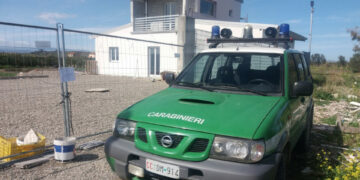 Sequestrato un fabbricato abusivo non ancora ultimato a Crotone, denunciata la responsabile