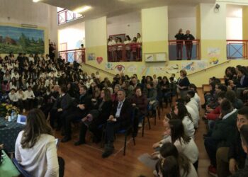 “Un poster per la pace” all’Istituto Comprensivo “G.T. Casopero” di Cirò Marina