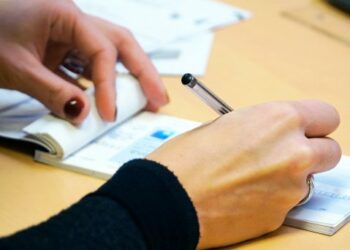 Guida alla corretta compilazione degli assegni