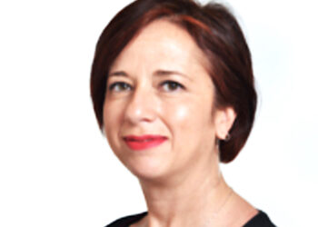 Calabria, vitalizi consiglieri regionali, Granato (M5S): La Pasqua li illumini, ci rinuncino e riducano l’indennità