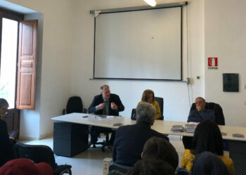 Crotone, un libro “amico”: “Bolle di Sapone” di Don Pietro Pontieri