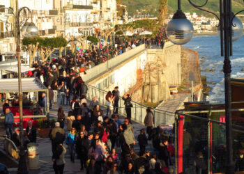 I turisti nel week end di Pasqua hanno invaso la città di Diamante la “Perla del Tirreno”