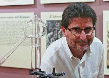 Francesco Vizza tra gli autori della scoperta del metodo più economico e pulito per produrre acqua ossigenata