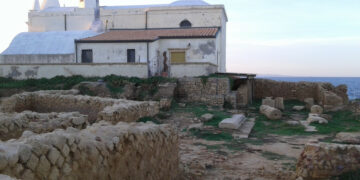 Salviamo la chiesetta del santuario della Madonna di Capo Colonna