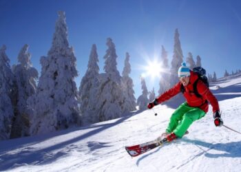 Sci alpino, tre giorni di gare a Lorica dal 6 all’8 aprile