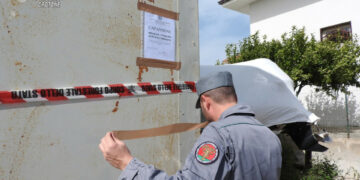 Strongoli: sequestrato capannone abusivo in area sottoposta a vincolo paesaggistico