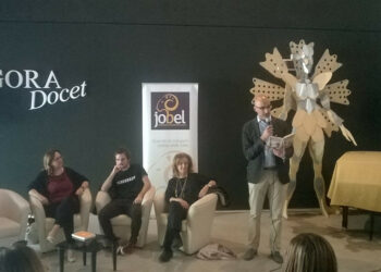 Un sentimento senza “lucchetti” quello di “L’amore a vent’anni” di Giorgio Biferali a Crotone per “Autori in Comune”