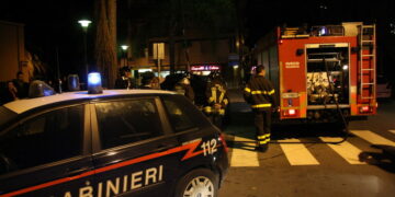 In fiamme nella notte l’autovettura di proprietà di un operaio forestale di Mesoraca